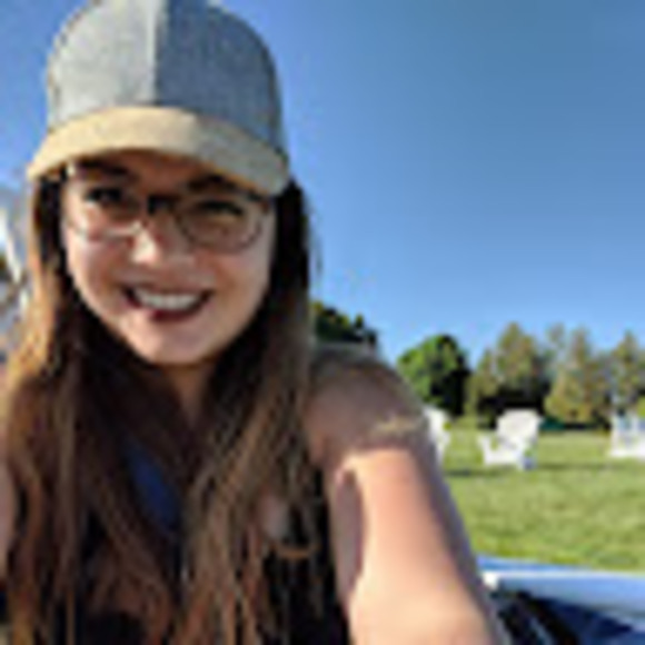 Meet your Posher, Elizabeth - Picture 1 of 1